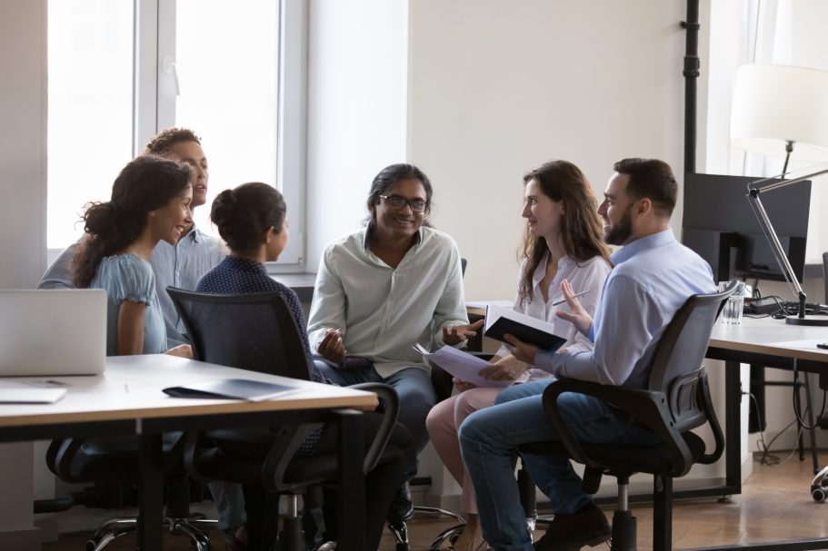 WPU GŌA students in a professional counselling and coaching session