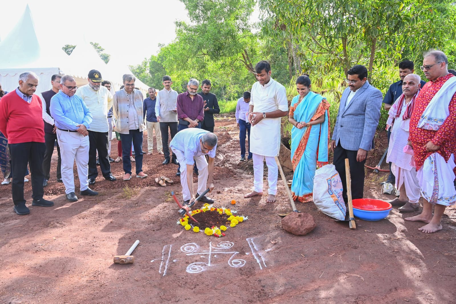 Guests at the WPU GŌA Bhoomipujan ceremony