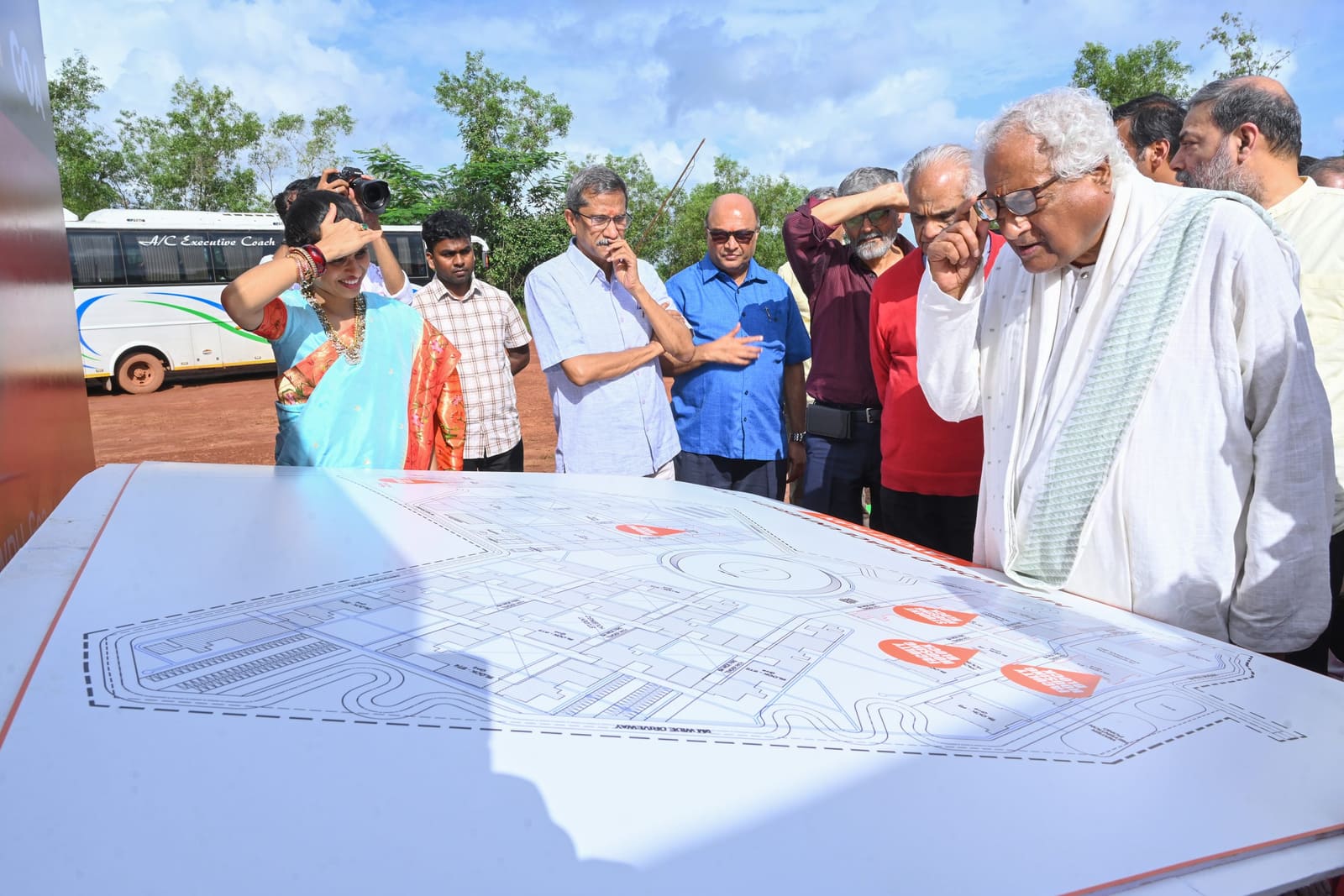 Dignitaries during the WPU GŌA Bhoomipujan ceremony